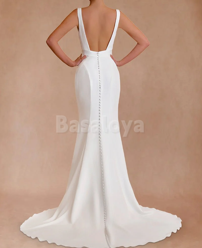 WD0084 Elegant White V-Neck Mermaid Backless Wedding Dress with Train