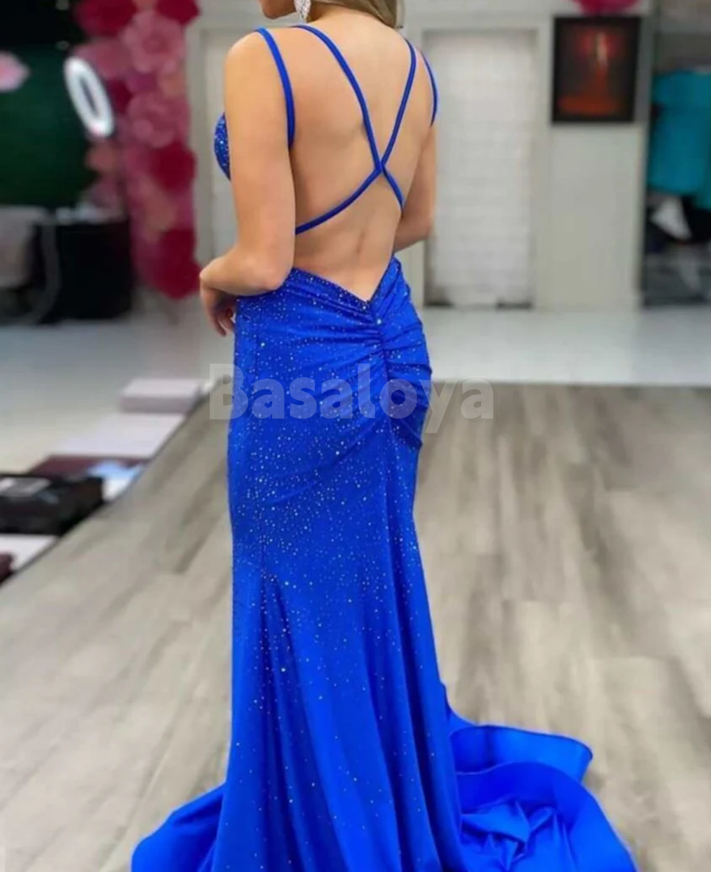 SP0147 Luxury Beaded Spaghetti Straps Mermaid Prom Party Gown with Train