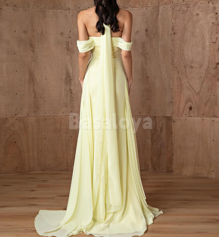 SP0287 Classic Yellow Halter-Neck Sheath Pleats Chiffon Prom Dress Party Gown