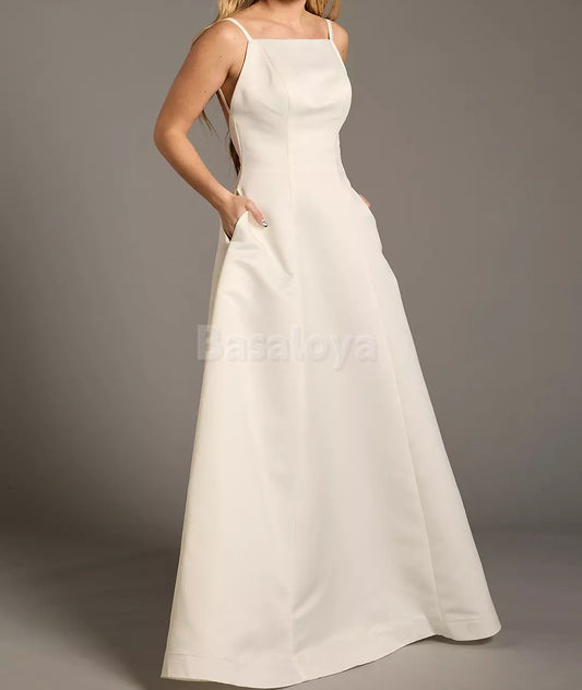 WD0007 Elegant A-Line Open Back Long Wedding Dress Bridal Gown with Pockets