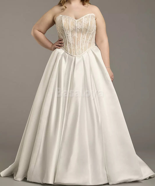 WD0008 Romantic Sweetheart A-Line Satin Wedding Dress with Lace Appliques