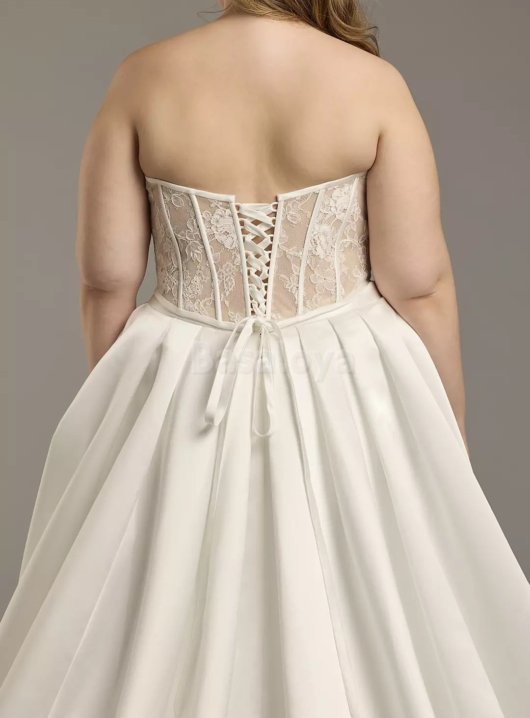 WD0008 Romantic Sweetheart A-Line Satin Wedding Dress with Lace Appliques