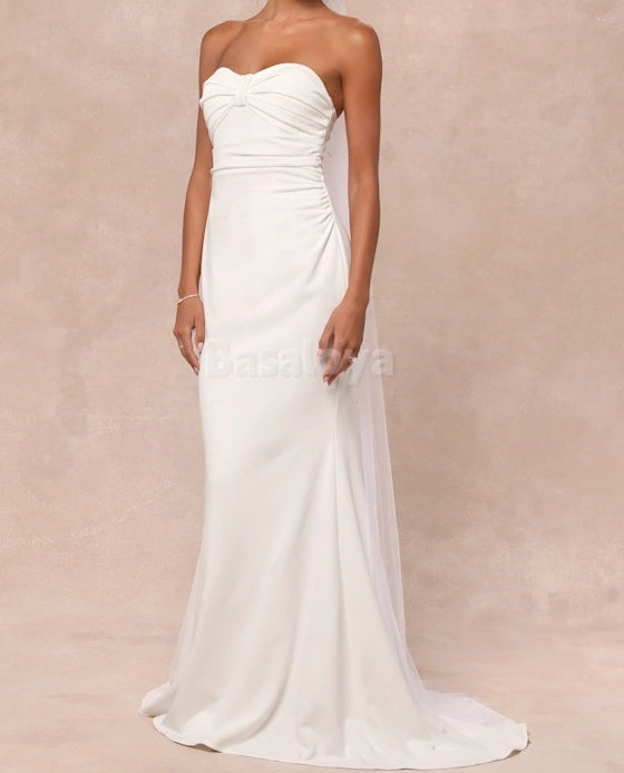 WD0015 Elegant Sweetheart Mermaid Satin Wedding Dress with Train Bridal Gown