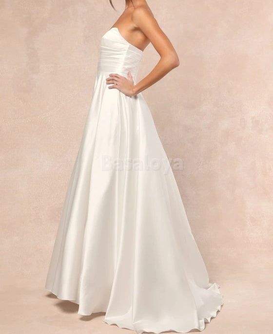 WD0018 Simple A-Line Sweetheart Ruched Beach Wedding Dress Boho Gown