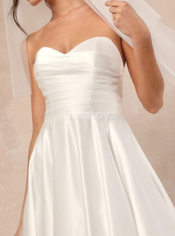 WD0018 Simple A-Line Sweetheart Ruched Beach Wedding Dress Boho Gown