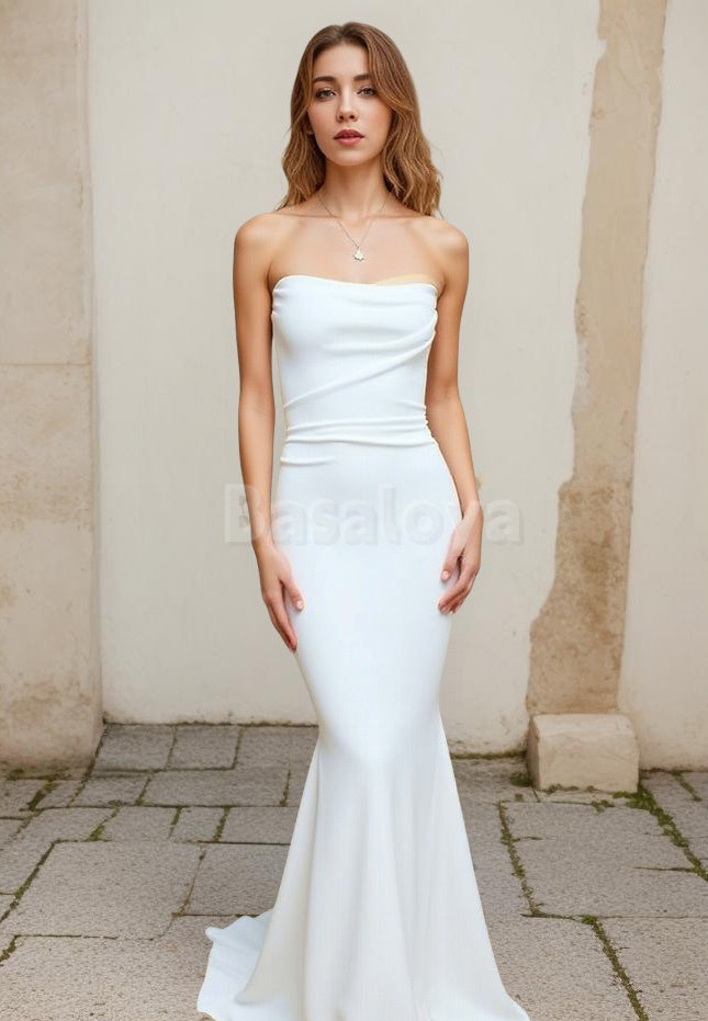 WD0077 Graceful White Strapless Bodycon Wedding Dress with Train Bridal Gown