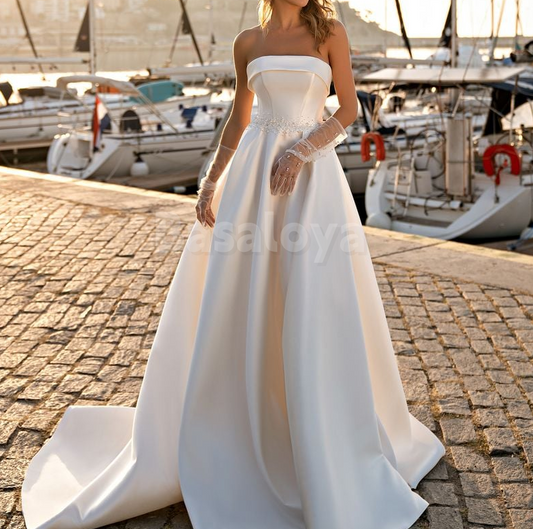 WD0028 Luxury Pearls Strapless A-Line Sweep Train Bridal Gowns with Gloves