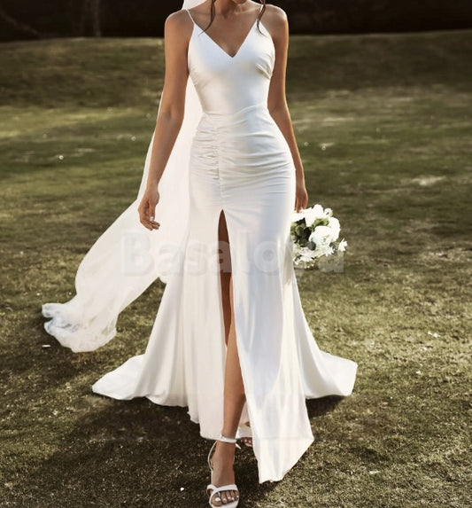 WD0038 Elegant V-Neck Mermaid Side Slit Satin Bridal Wedding Dress with Train