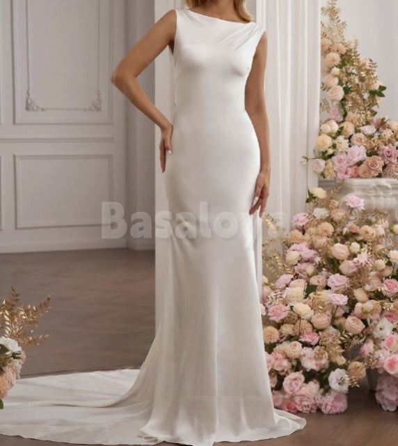 WD0036 Simple Scoop Neck Sheath Backless Wedding Dress with Train