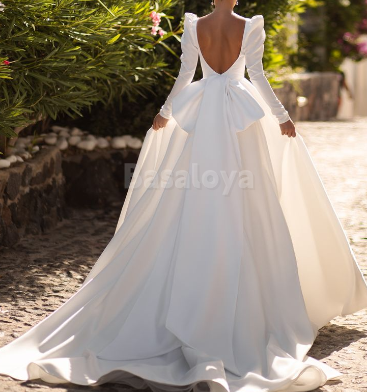 WD0027 Elegant Long Sleeves Scoop Neck A-Line Wedding Dress with Bow Train