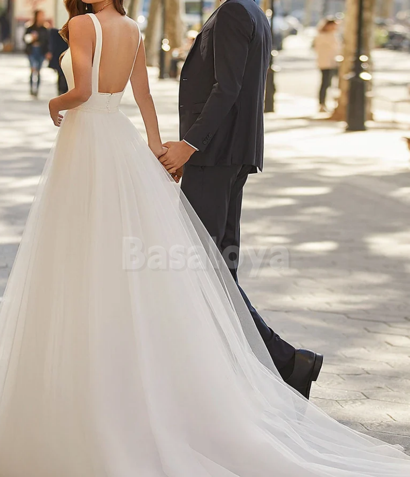 WD0071 Elegant White Square Neck A-Line Pleats Wedding Dress Bridal Gown