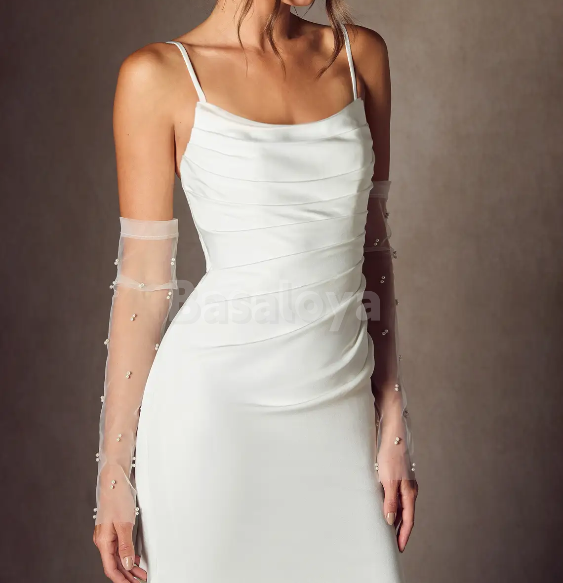 WD0100 Luxury White Strapless Mermaid Wedding Dress with Pearl Sleeves