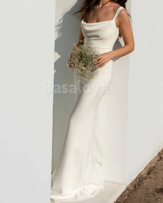 WD0021 Elegant Scoop Neck Mermaid Wedding Dress with Train Bridal Gown