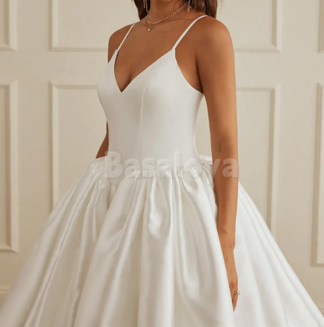 WD0105 Classic Spaghetti Straps A-Line V-Neck Wedding Gown with Train