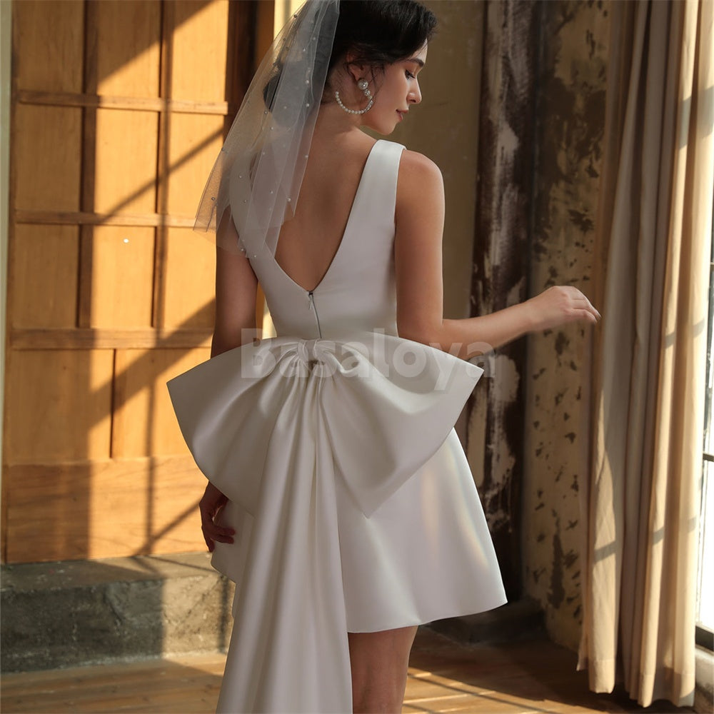 WD0046 Classic V-Neck A-Line Satin Mini Wedding Dress with Bow