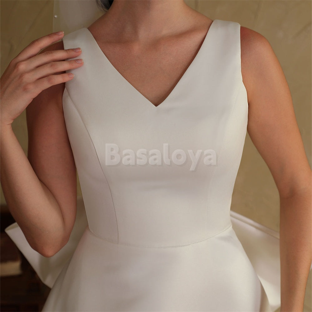 WD0046 Classic V-Neck A-Line Satin Mini Wedding Dress with Bow