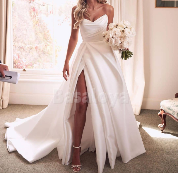 WD0067 Elegant White Sweetheart A-Line Side Slit Wedding Dress with Train