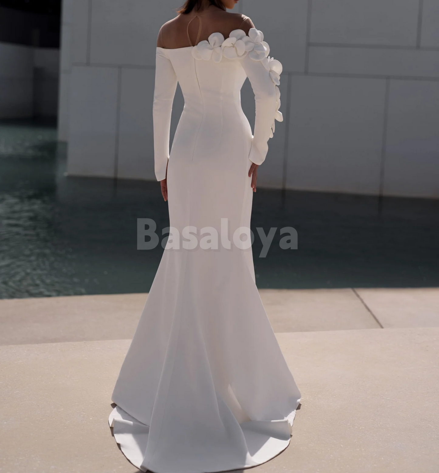 WD0164 Graceful 3D Floral White Long Sleeves Mermaid Wedding Dress with Slit