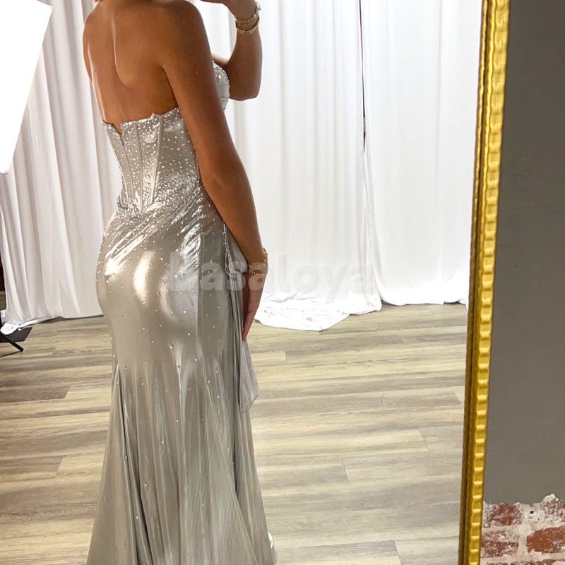 ED0020 Luxury Beaded Silver Sweetheart Sheath Metallic Evening Dress with Slit