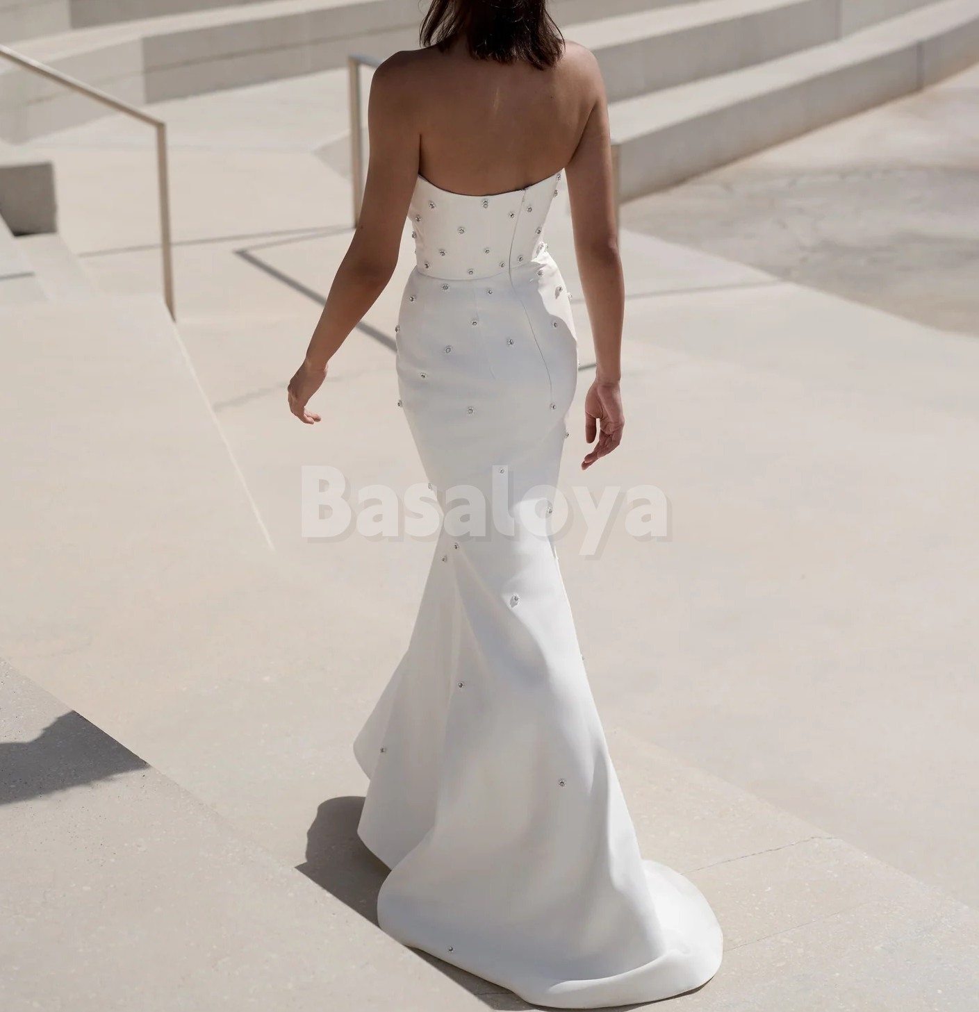 WD0163 Luxury Pearls White Tube Top Mermaid Satin Bridal Gown Wedding Dress