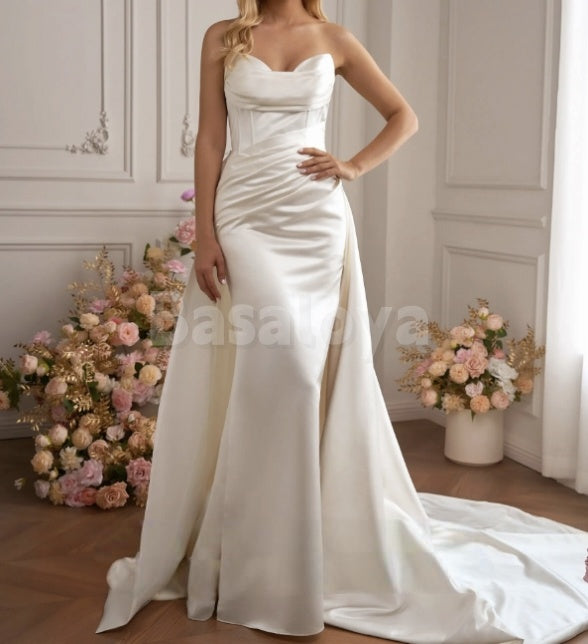 WD0037 Luxury Sweetheart Mermaid Wedding Dress with Overskirt Bridal Gown