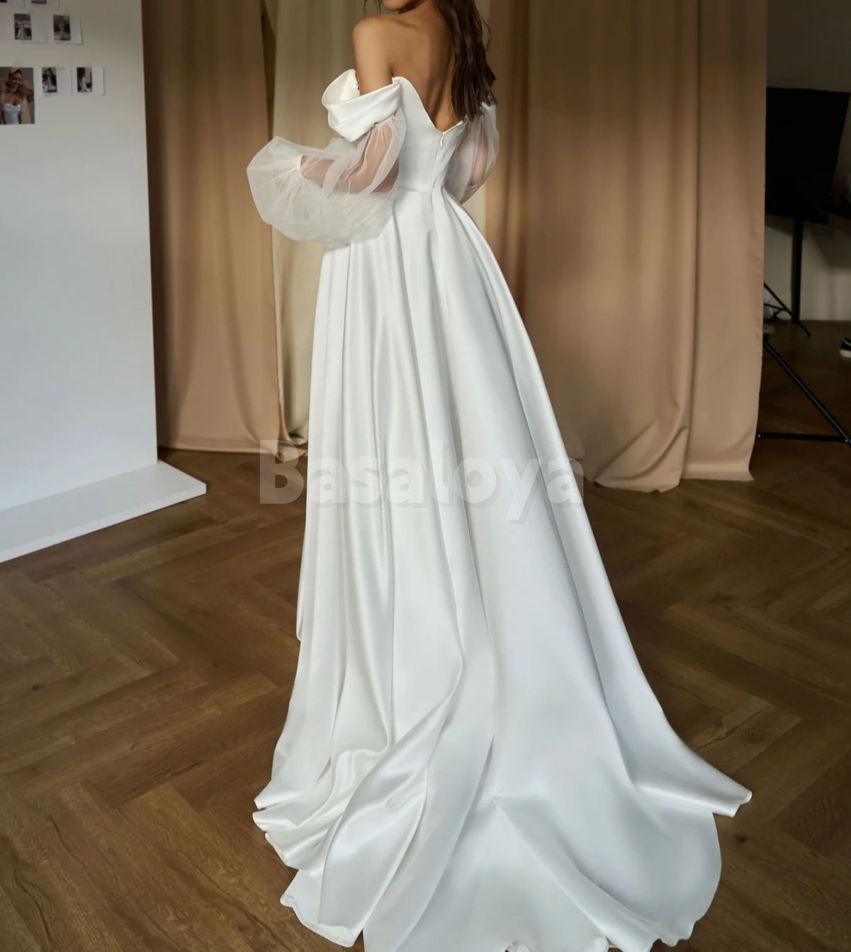 WD0153 Graceful White Long Sleeves A-Line Pleats Wedding Dress with Slit