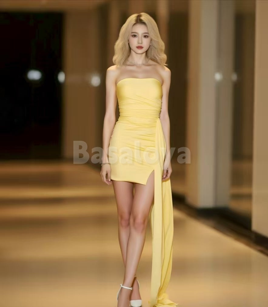 HM0056 Classic Yellow Strapless Bodycon Short Homecoming Gown with Train