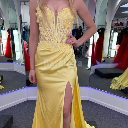SP0031 Elegant Yellow Spaghetti Straps Sheath Prom Dress with Appliques