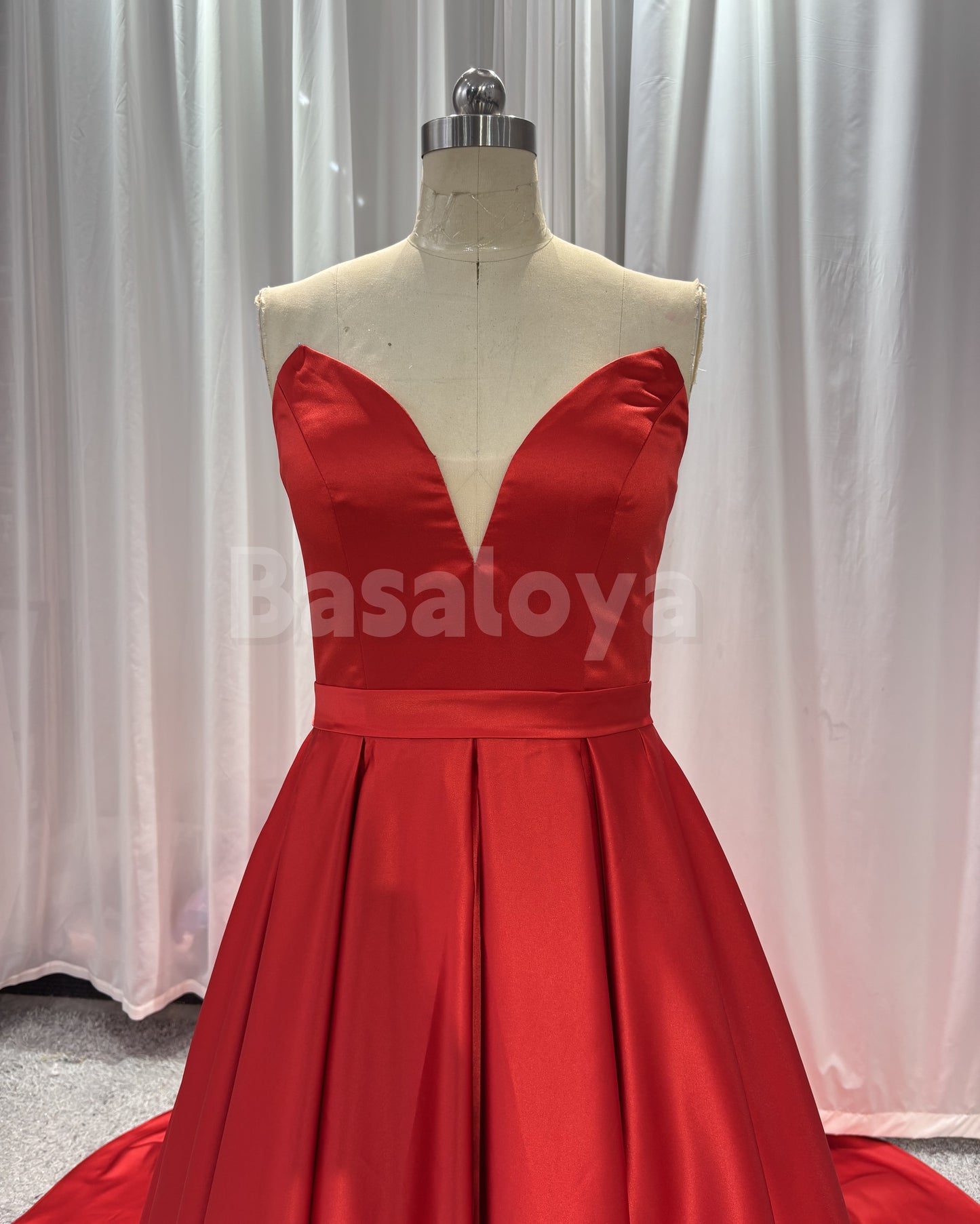 SP0166 Elegant Red V-Neck A-Line Side Slit Prom Evening Dress with Train