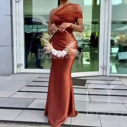BM0011 Elegant Brown One Shoulder Mermaid Long Bridesmaid Dresses