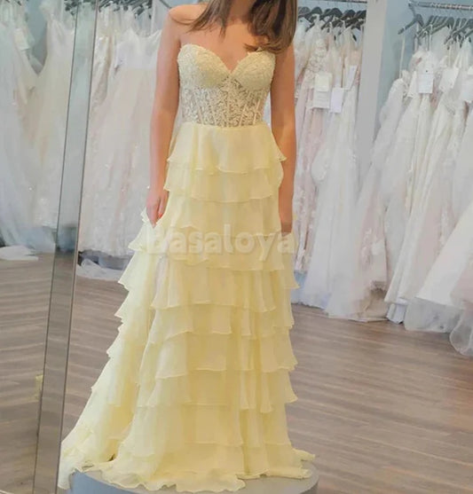 SP0066 Graceful Yellow A-Line Sweetheart Tiered Prom Dress with Appliques
