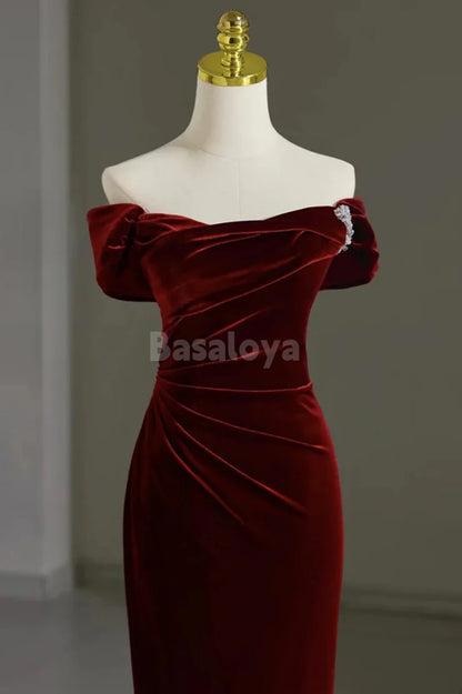 SP0068 Elegant Burgundy Off Shoulder Mermaid Prom Dress with Beads