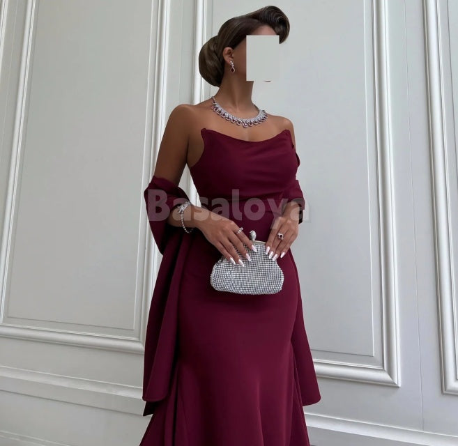 ED0043 Elegant Burgundy Strapless Mermaid Evening Dress with Train