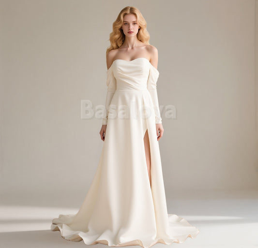 WD0022 Classic Long Sleeves Sweetheart A-line Pleats Wedding Dress with Slit