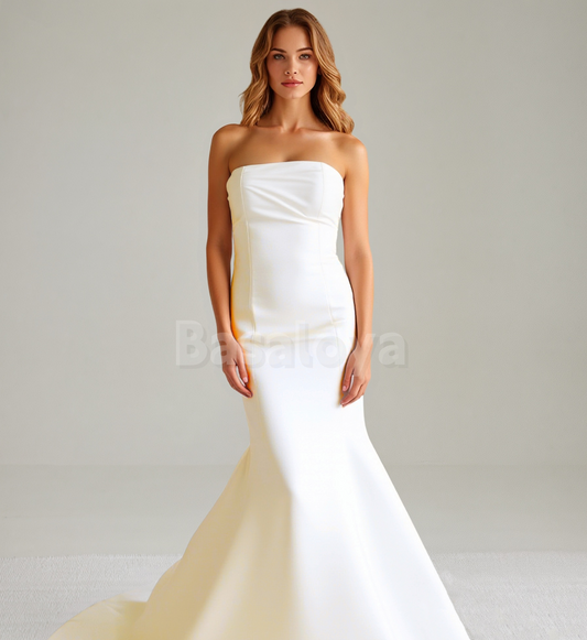 WD0081 Elegant Bow White Strapless Mermaid Wedding Dress with Train