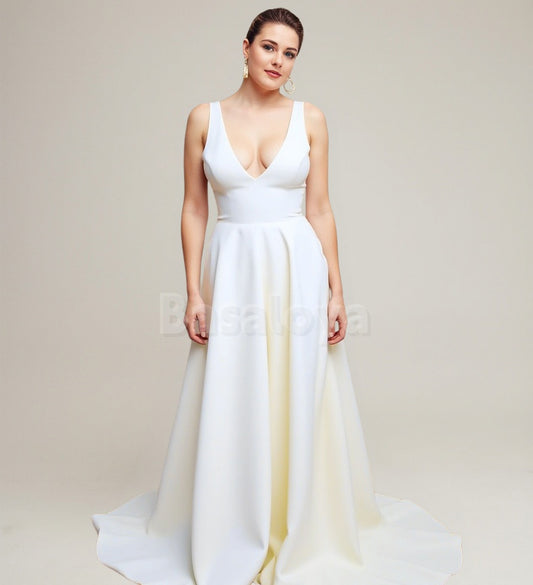 WD0085 Simple V-Neck A-Line Satin Wedding Dress with Pockets Bridal Gown