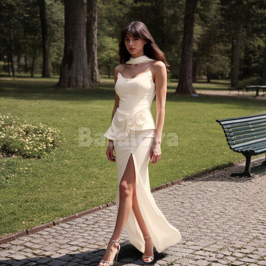 WD0140 Elegant 3D Floral White Strapless Sheath Boho Wedding Gown with Slit