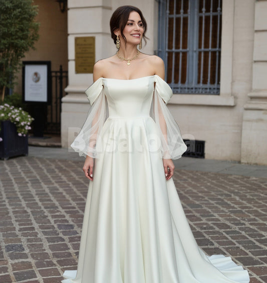 WD0153 Graceful White Long Sleeves A-Line Pleats Wedding Dress with Slit
