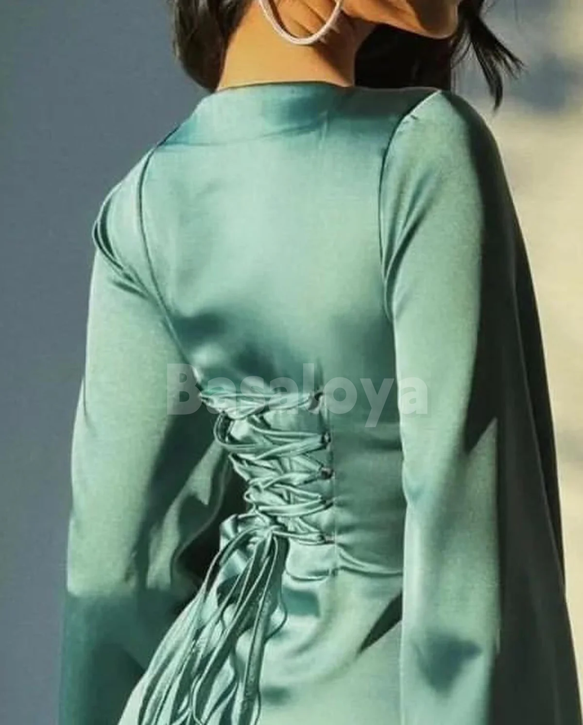 SP0281 Elegant White Long Sleeves Sheath Pleated Prom Formal Dress