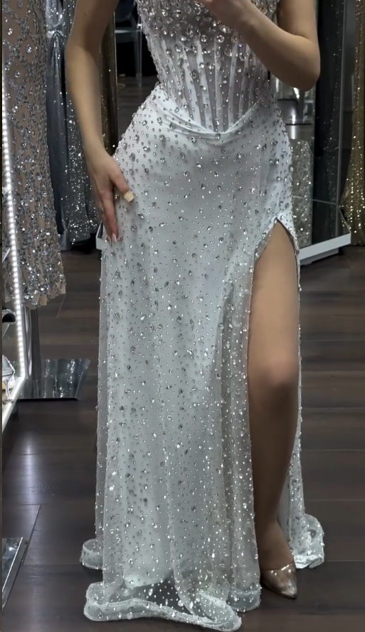 Luxury Crystal Silver Sweetheart Sheath Prom Dress with Slit
