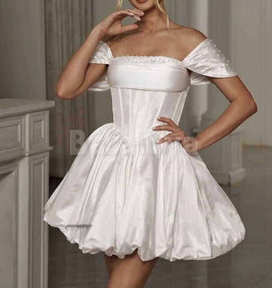 WD0032 Cute Off-Shoulder A-Line Bubble Mini Wedding Dress with Pearls