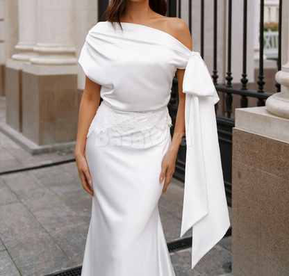 WD0142 Graceful White Asymmetrical Neck Mermaid Wedding Dress with Bow