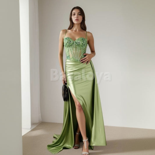 ED0030 Sparkly Green Sweetheart Sheath Applique Evening Dress with Slit