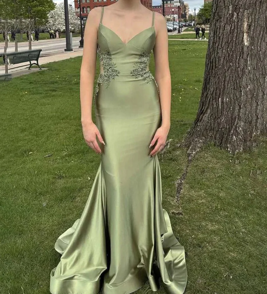 SP0185 Graceful Blue V-Neck Mermaid Evening Prom Dress with Appliques