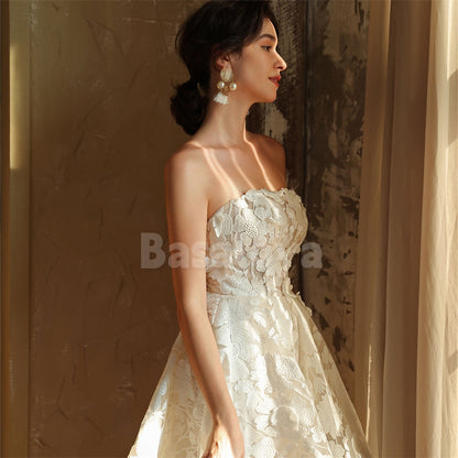 WD0041 Elegant White Strapless A-Line Mini Wedding Dress with 3D Floral