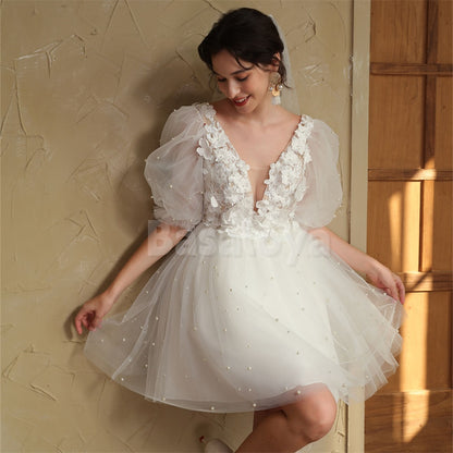 WD0042 Luxury 3D Floral V-Neck Puff Sleeves A-Line Pearls Mini Wedding Gowns