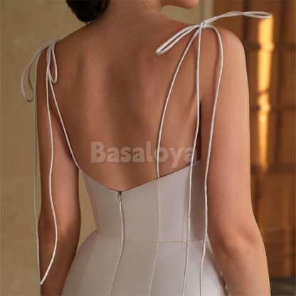 WD0047 Luxury V-Neck Boydcon Mini Satin Wedding Dress with 3D Flowers