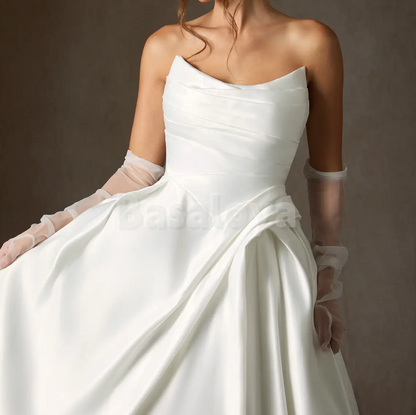 WD0092 Gorgeous White A-Line Strapless Pleated Wedding Dress with Gloves
