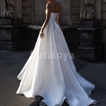 WD0190 Luxury Pearls Long Sleeves Strapless A-Line Pleated Wedding Gown