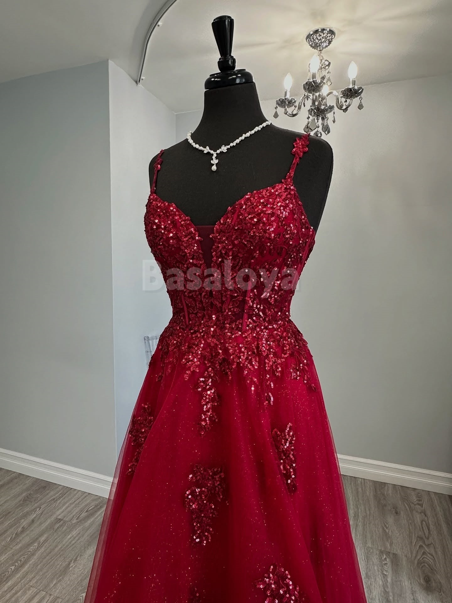 ED0040 Sparkly Burgundy A-Line Sequined Lace Appliques Evening Gown